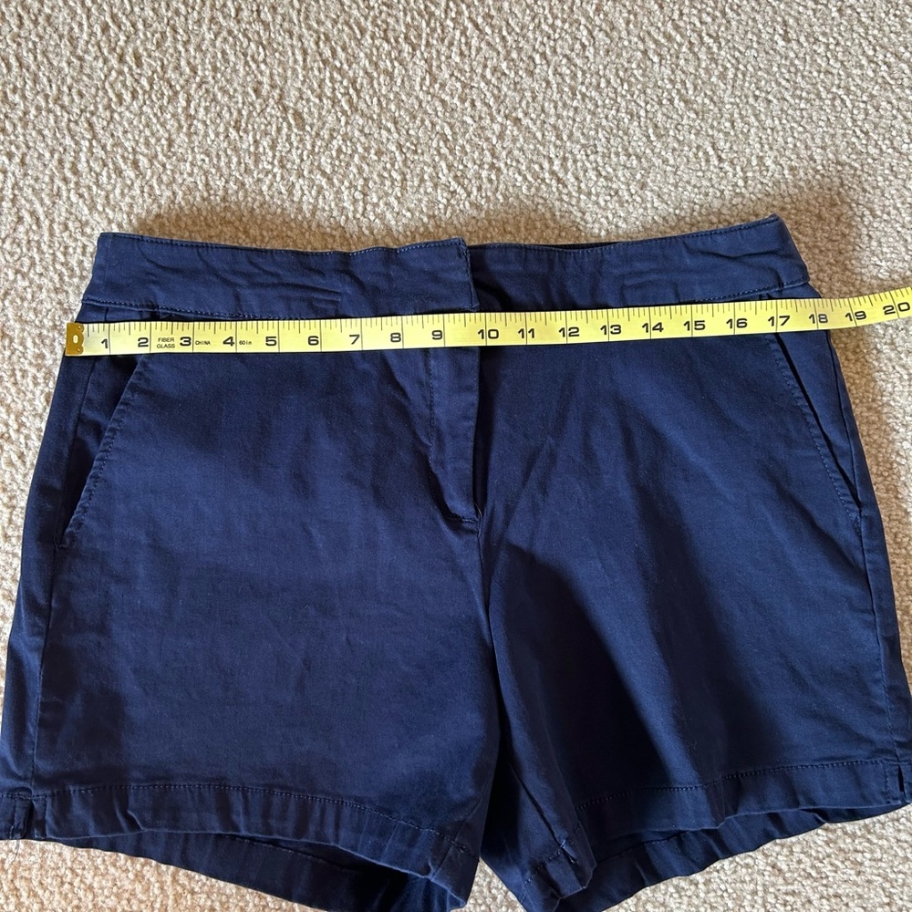 NWOT Classic Navy reCreation Women's Shorts - Picture 6 of 7